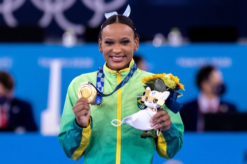 Rebeca Andrade conquista medalha de bronze na trave no Mundial de