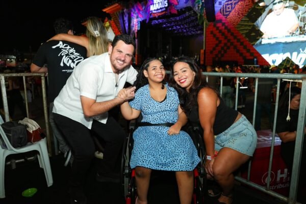 Prefeito percorre área do ‘#SouManaus e ouve avaliação sobre acessibilidade
