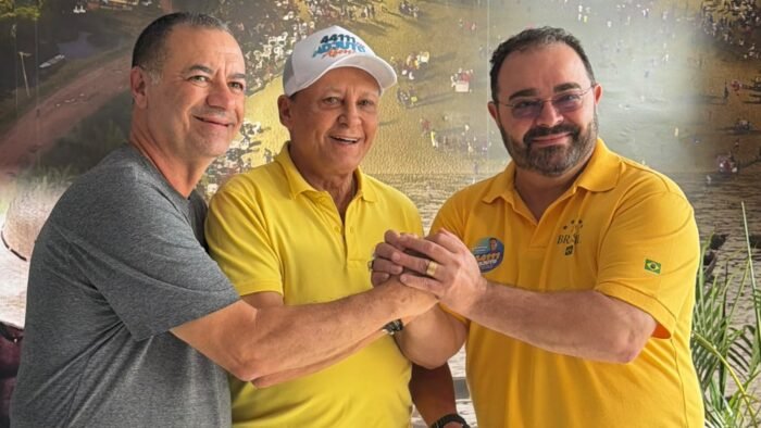 Adjuto Afonso fortalece apoio à reeleição em Boca do Acre