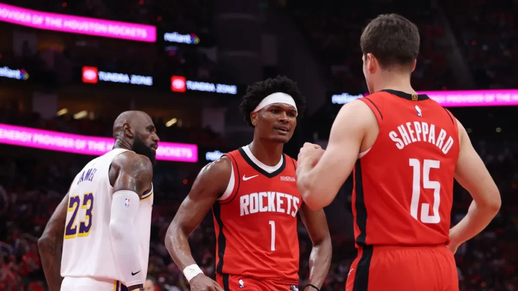 A imagem atual não possui texto alternativo. O nome do arquivo é: rockets-lakers-e1777287156115.webp