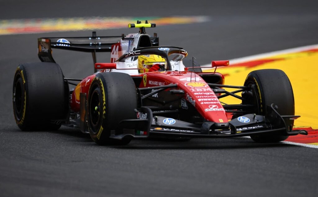 A imagem atual não possui texto alternativo. O nome do arquivo é: hamilton-em-acao-pela-ferrari-no-treino-livre-do-gp-da-belgica-171144.jpg